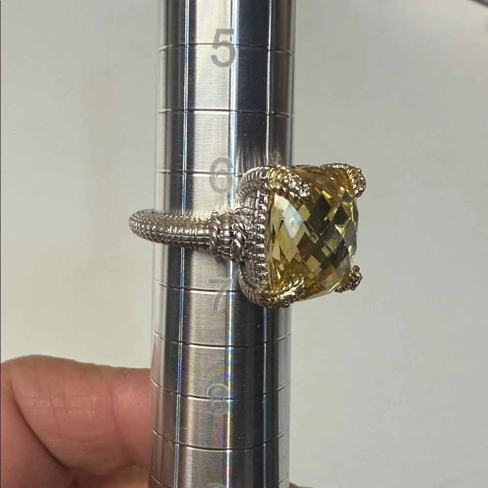 Judith Ripka Silver Ring with Yellow Gemstone - Picture 3 of 5